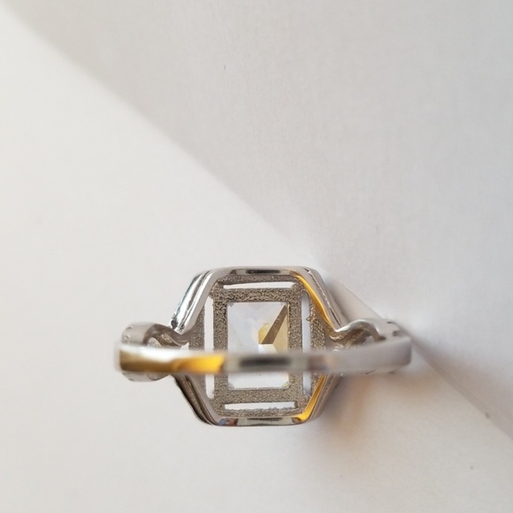 Look! - Picture 5 of 5